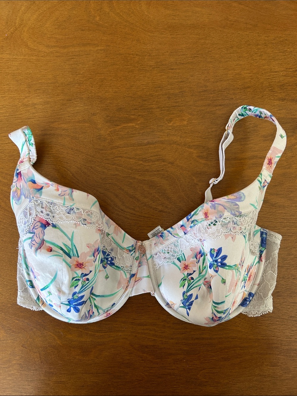Marks & Spencer Cream Floral Lace Underwire Bra with Pastel Accents